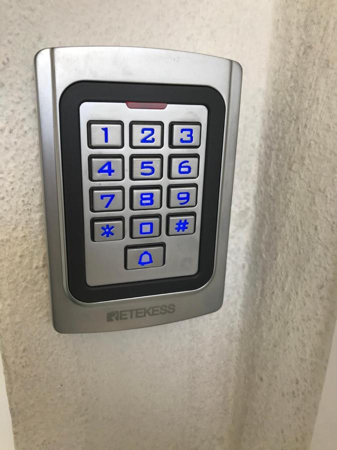 Apartment Stockholm, top renoviert, 35qm, Köln nah Bergisch Gladbach Dış mekan fotoğraf